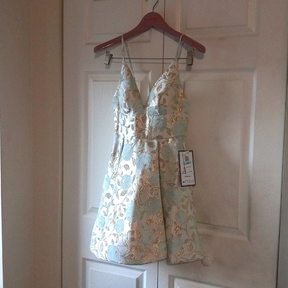 NWT!! B. Darlin size 5/6 cocktail dress cream/gold/light blue